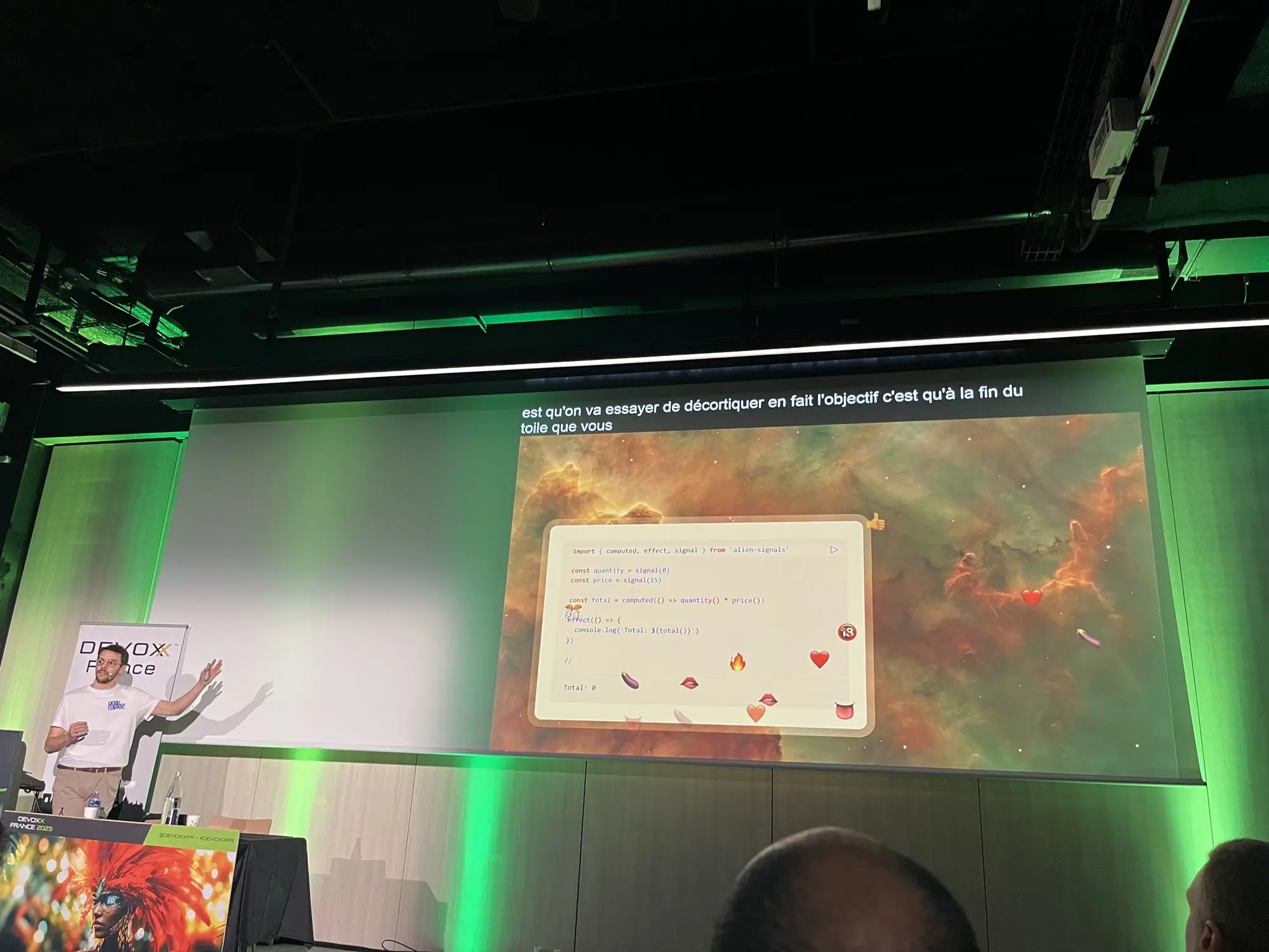 Esteban Soubiran presenting at Devoxx France 2025.