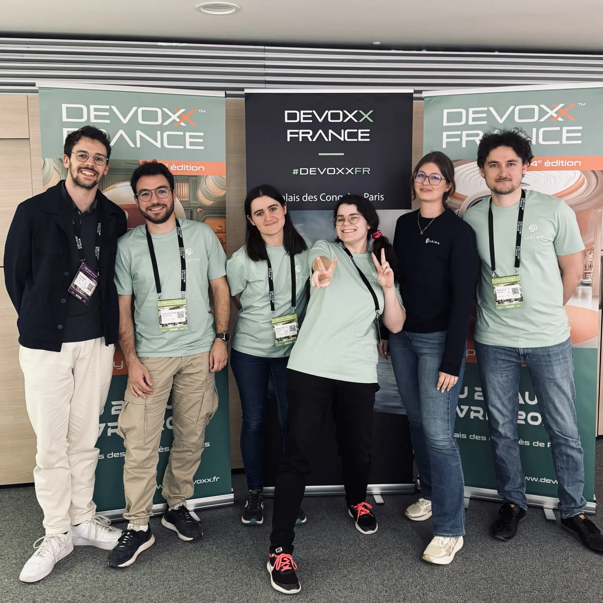 The Friday team of Takima, from left to right: Estéban, Jonathan, Marion, Camille, Camille, and Alexis