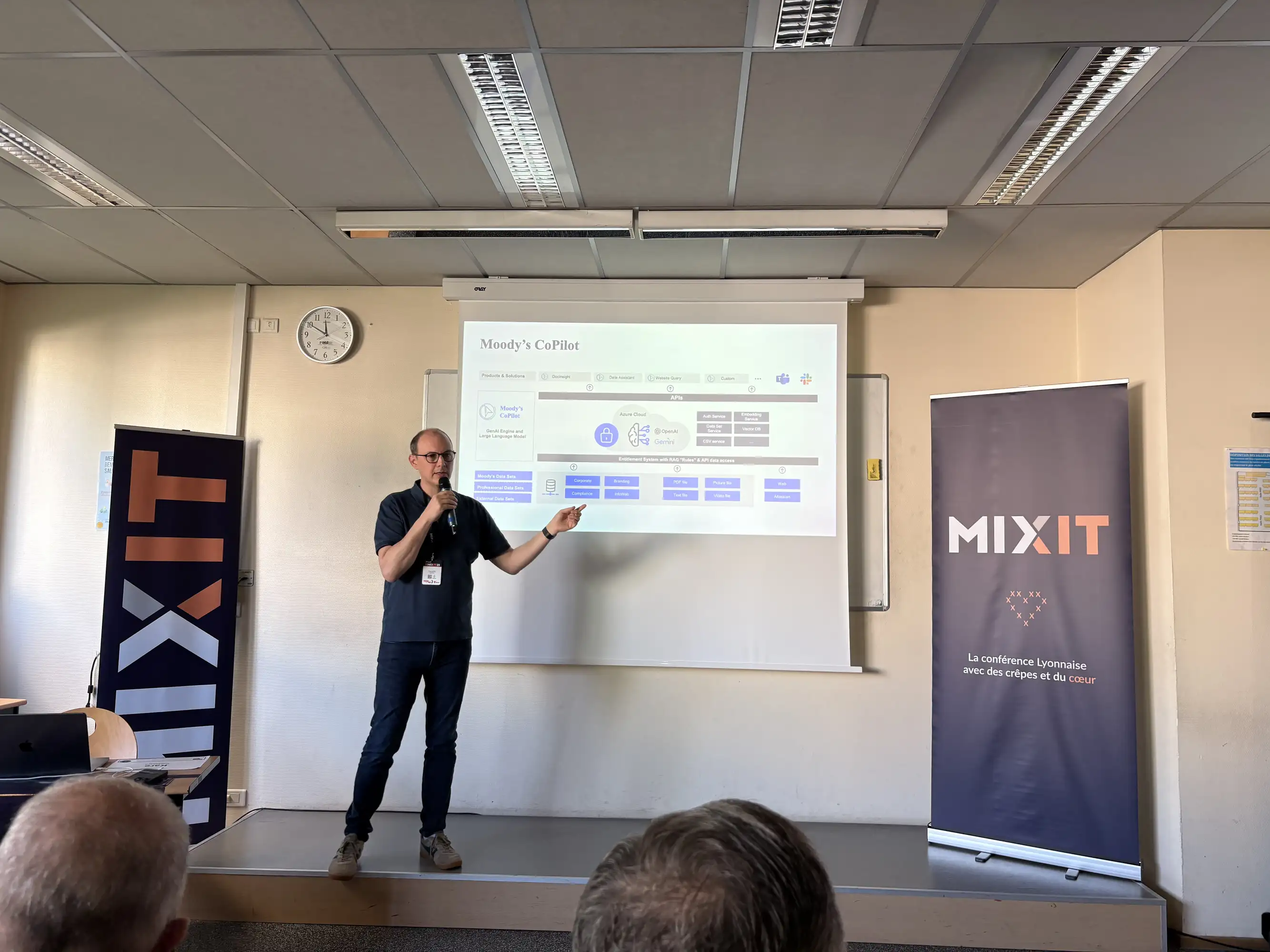 Photo of Philippe Laumay during his talk.